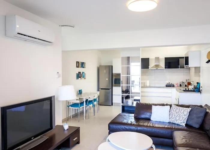 Lovely 2 Bedroom Vacation Kohili - 3 Min Walk Appartement *