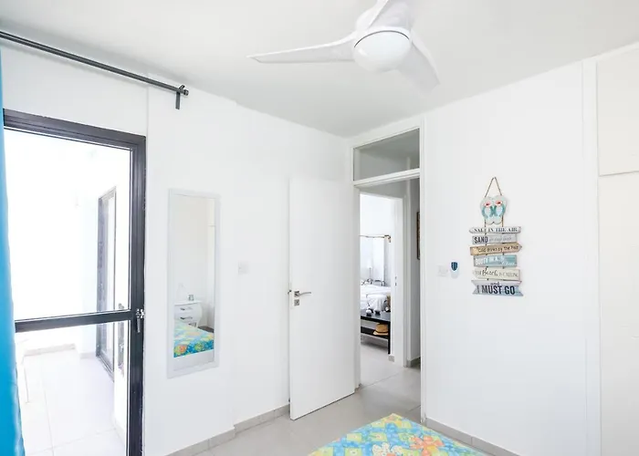 Lovely 2 Bedroom Vacation Kohili - 3 Min Walk *